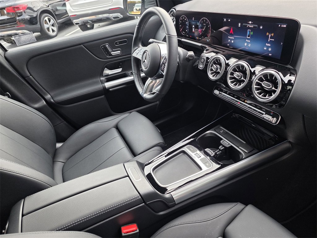 Certified 2025 Mercedes-Benz GLA 250 GLA 250 image 35