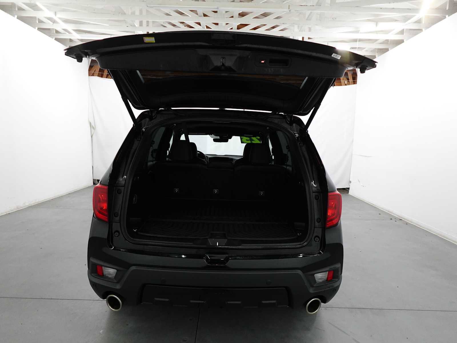 Certified 2023 Honda Passport Elite image 30
