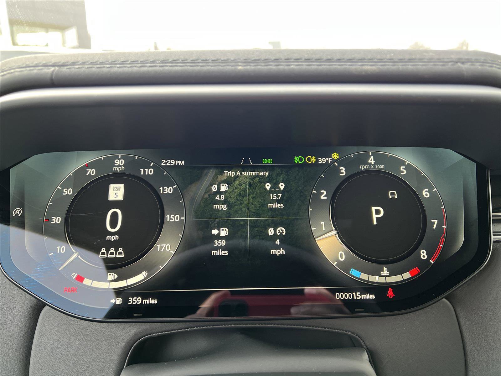 New 2026 Land Rover Range Rover Sport Dynamic SE AWD/4WD image 9