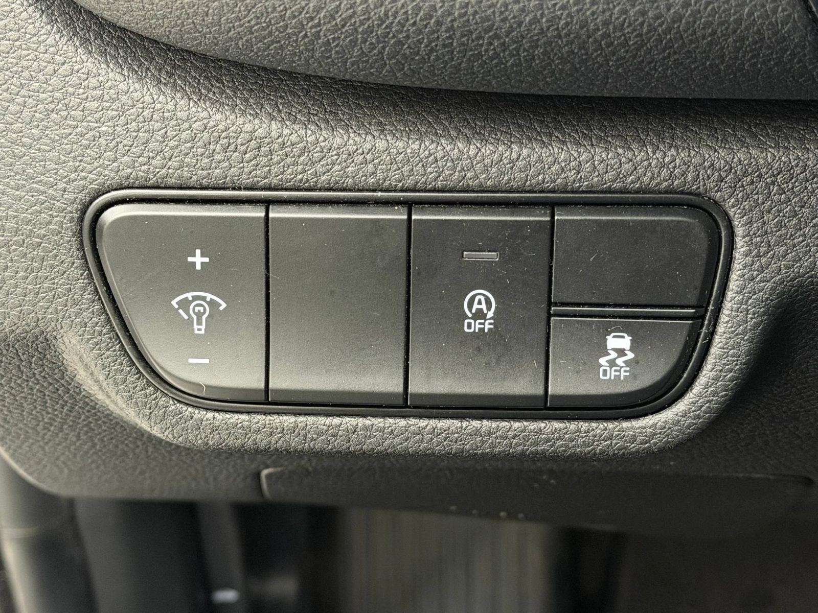 Used 2024 Kia Seltos S AWD/4WD image 31