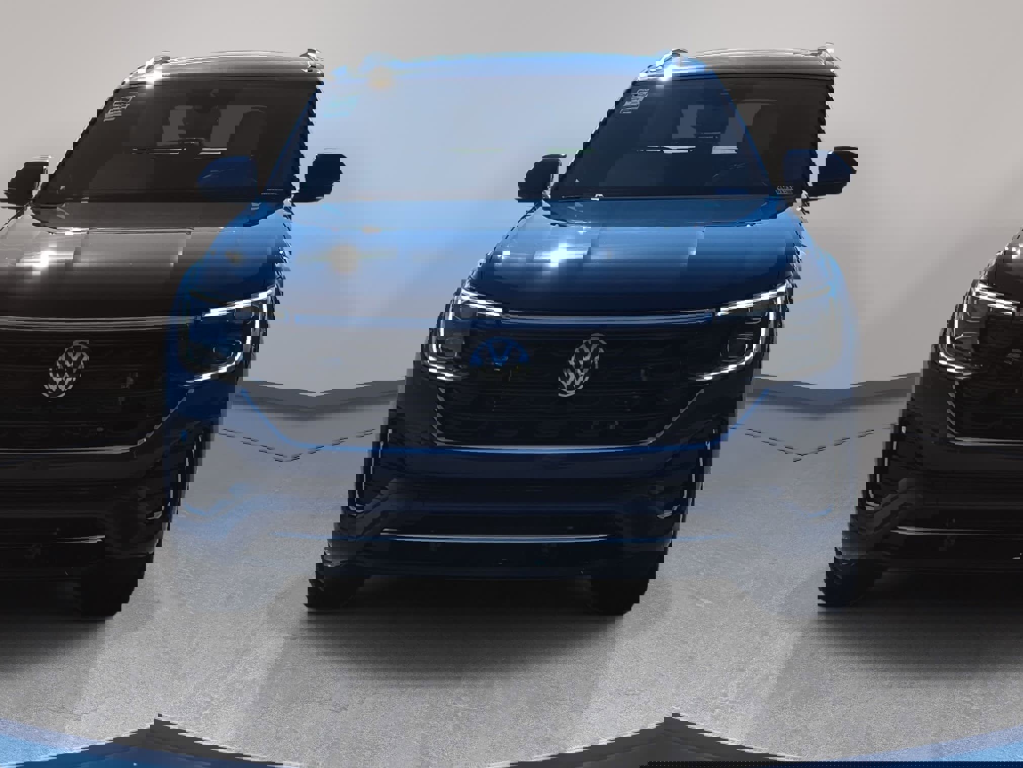 New 2026 Volkswagen Atlas Cross Sport SEL Premium R-Line image 2