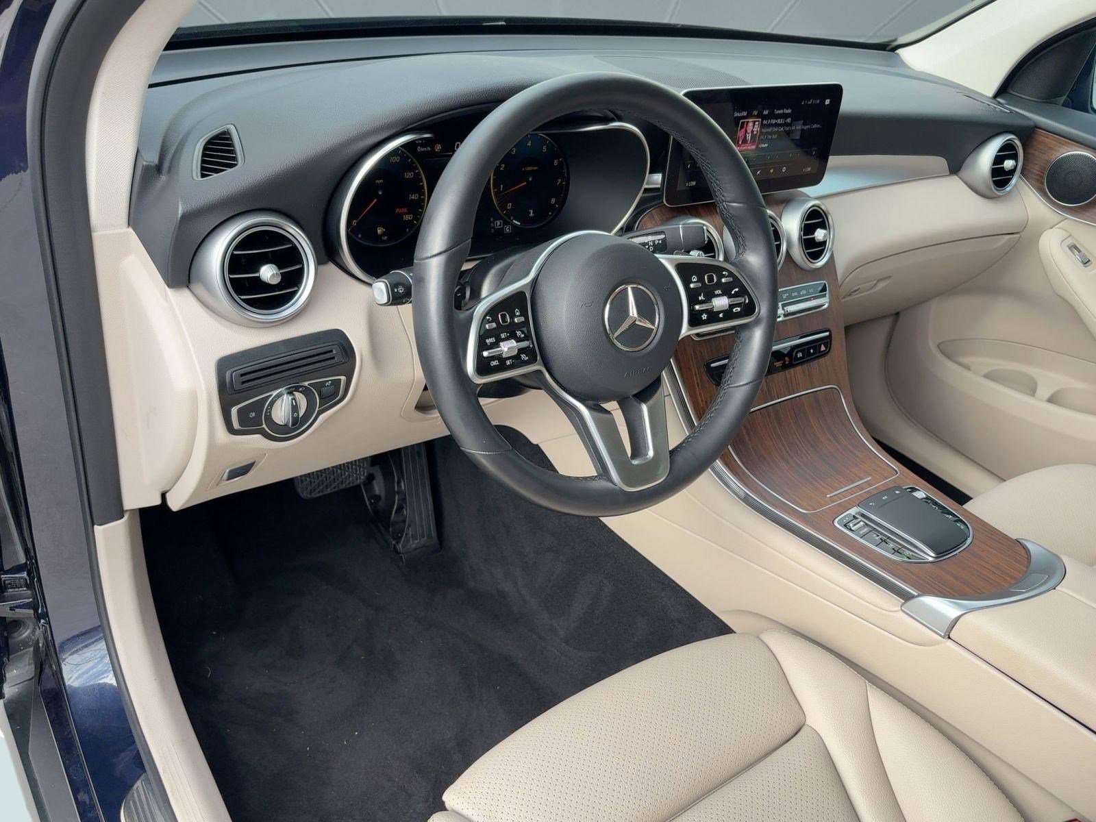 Used 2022 Mercedes-Benz GLC 300 GLC 300 image 4