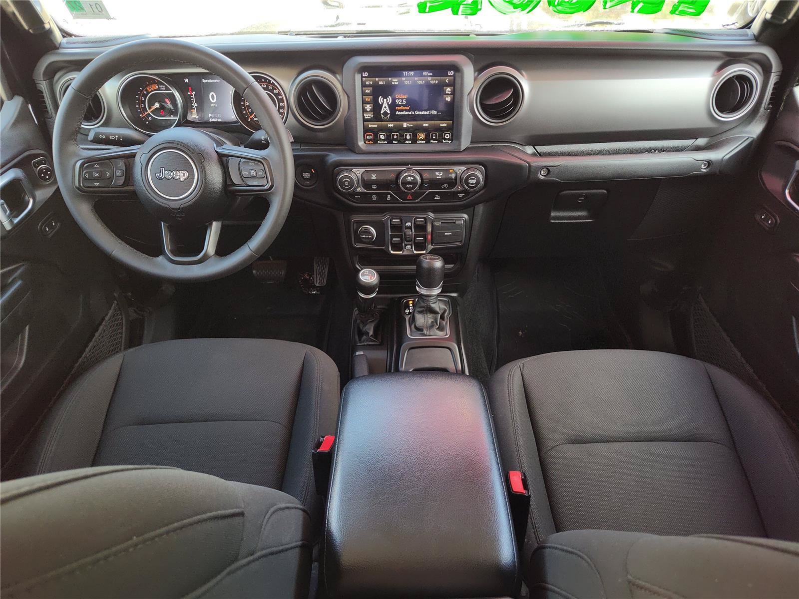 Used 2023 Jeep Gladiator Sport AWD/4WD image 19