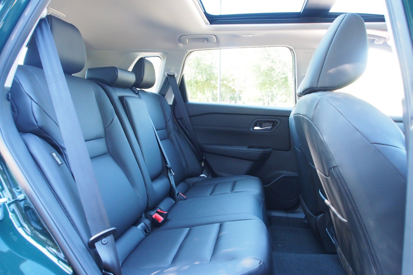 New 2026 Nissan Rogue Dark Armor FWD image 14