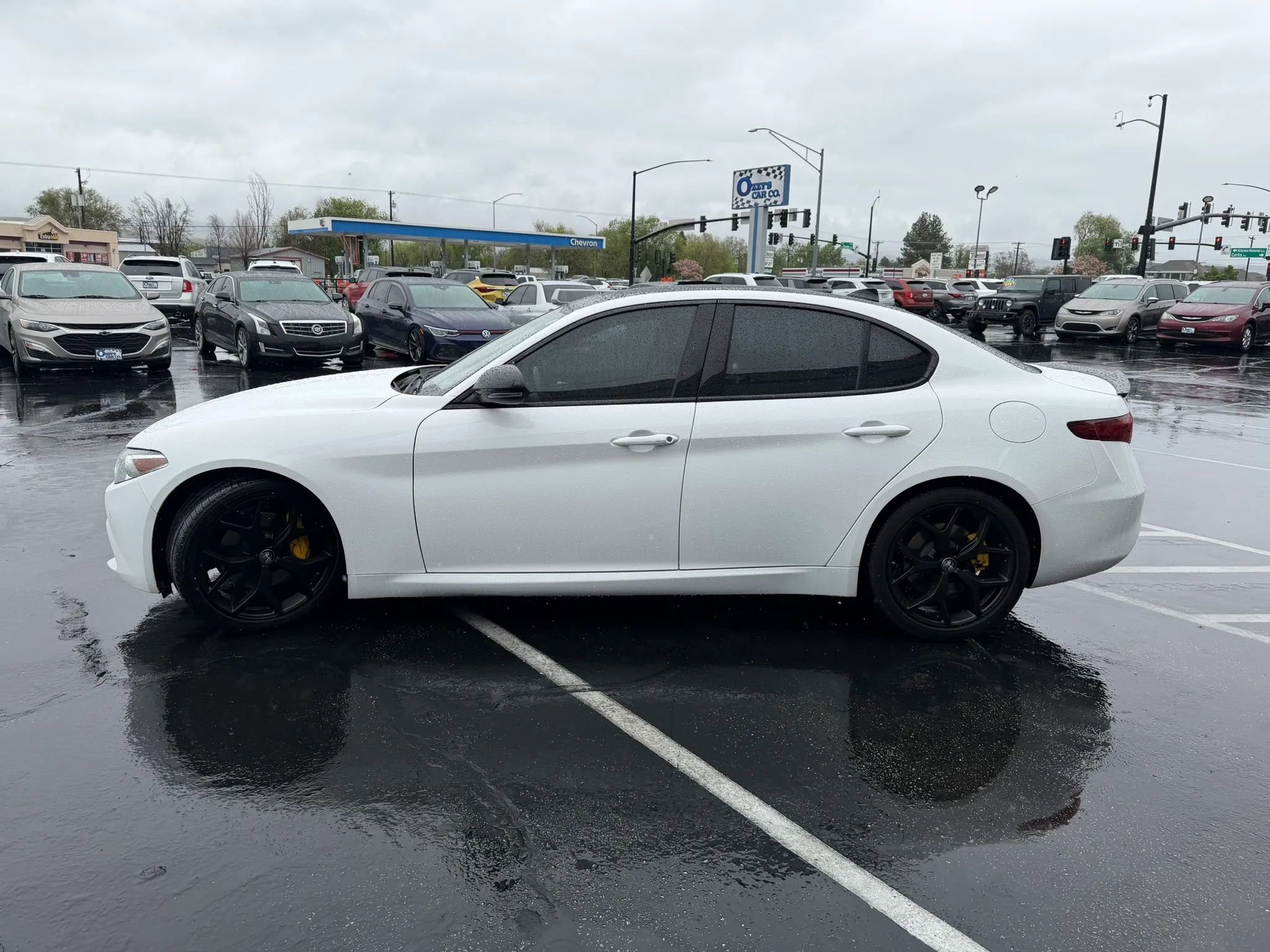 Used 2021 Alfa Romeo Giulia Ti w/ Nero Edizione RWD image 4