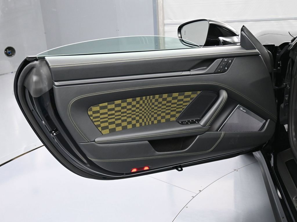 New 2026 Porsche 911 Carrera 4 GTS image 16