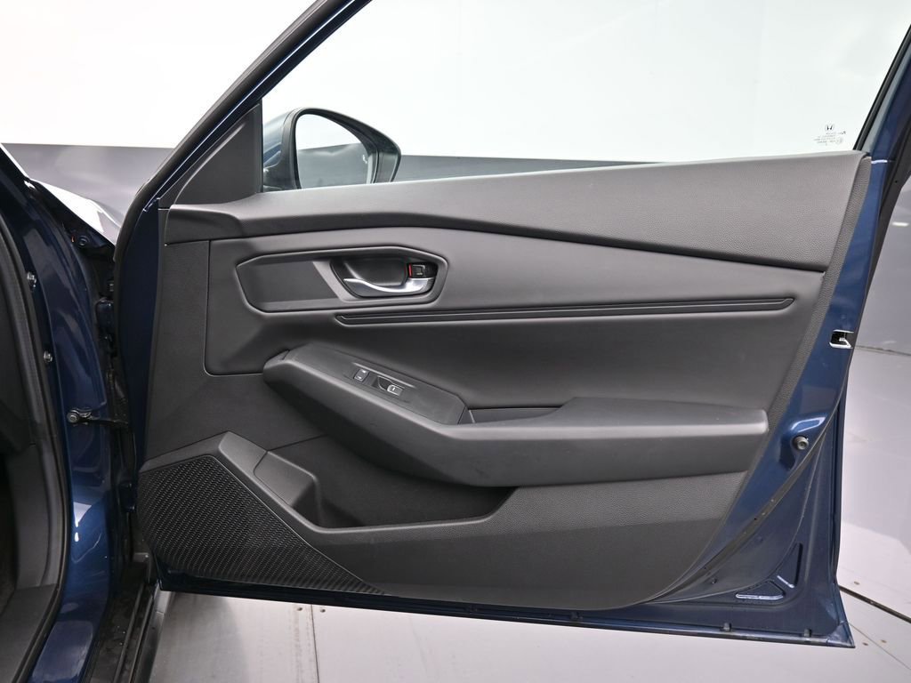 Certified 2024 Honda Accord EX image 38