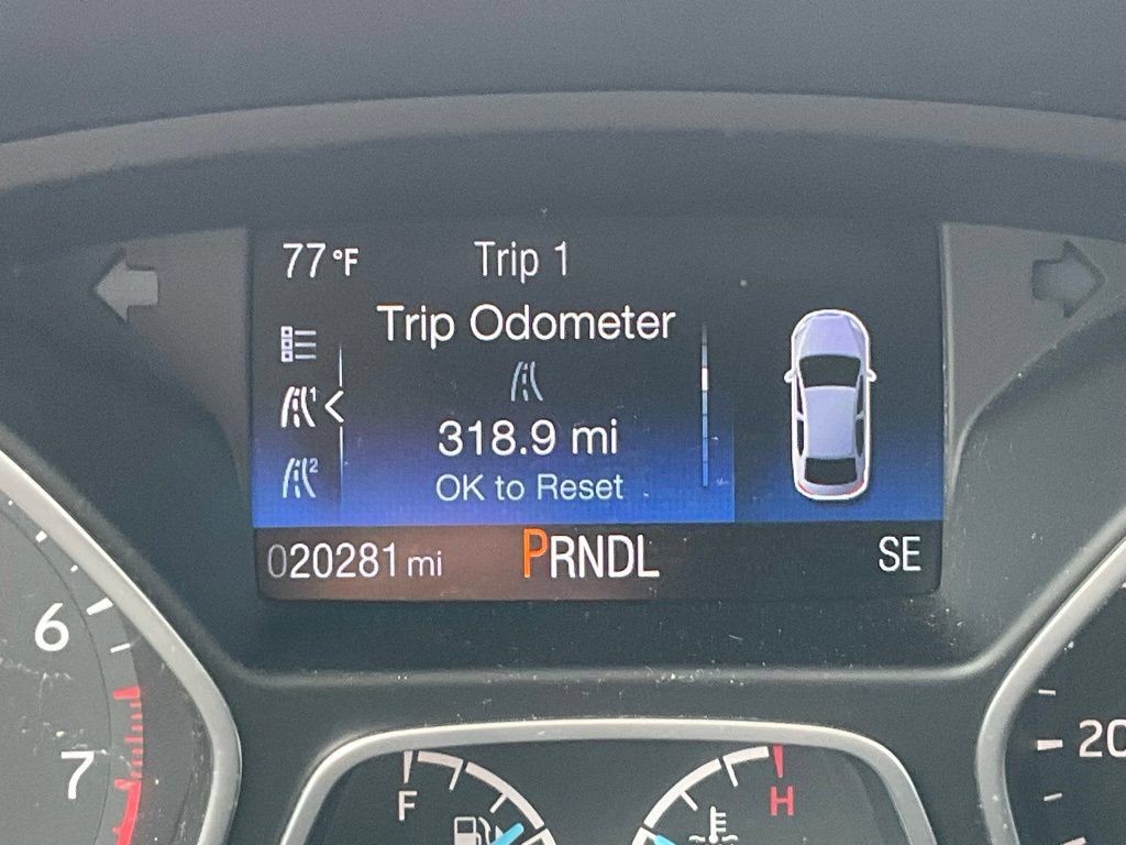 Certified 2017 Ford Focus SE FWD image 4