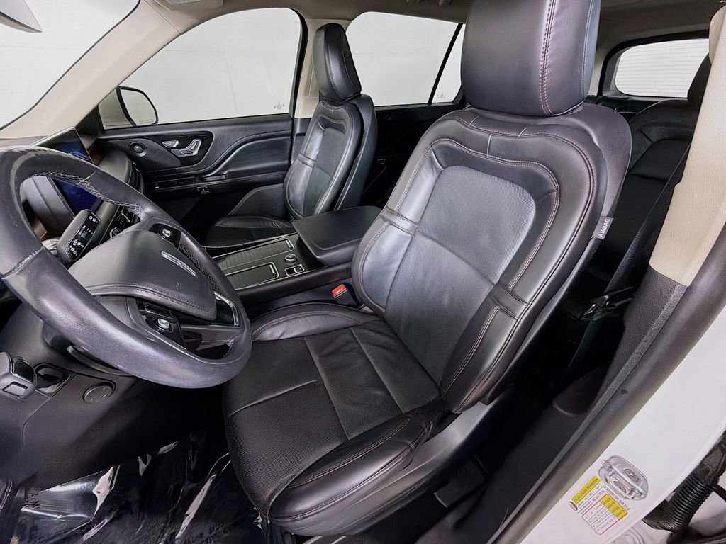 Used 2021 Lincoln Aviator Reserve w/ Equipment Group 208A AWD/4WD image 12