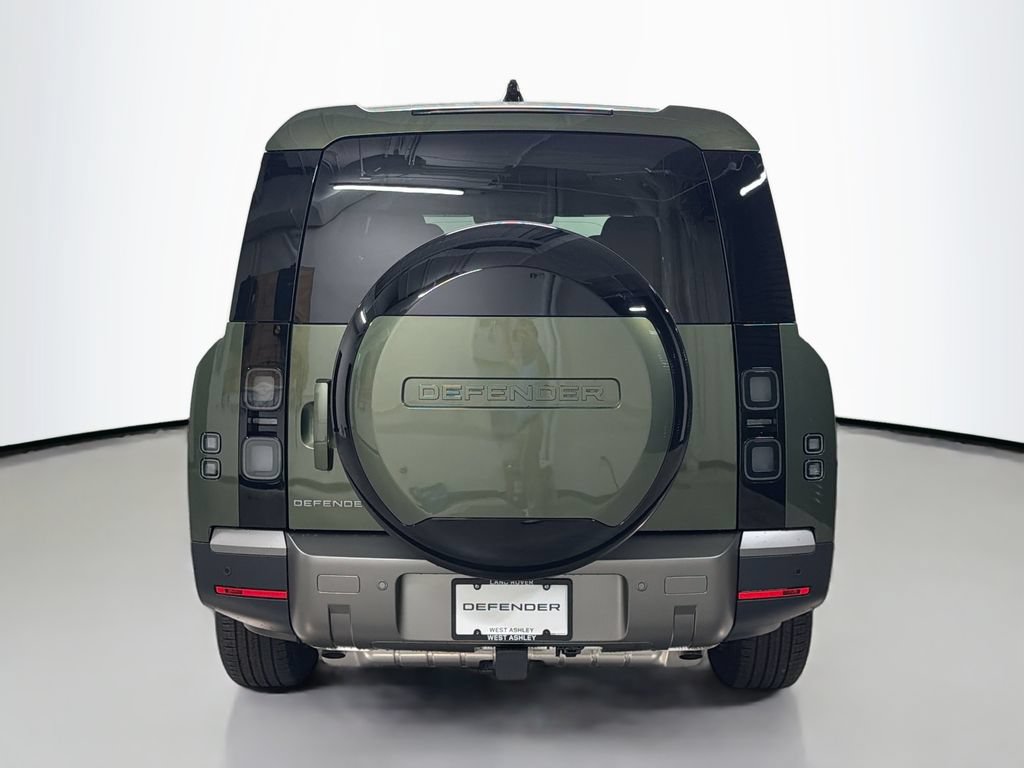 Used 2026 Land Rover Defender 130 S AWD/4WD image 10