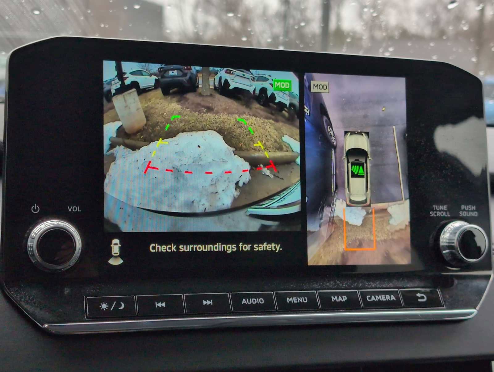 Used 2024 Mitsubishi Outlander SE image 29