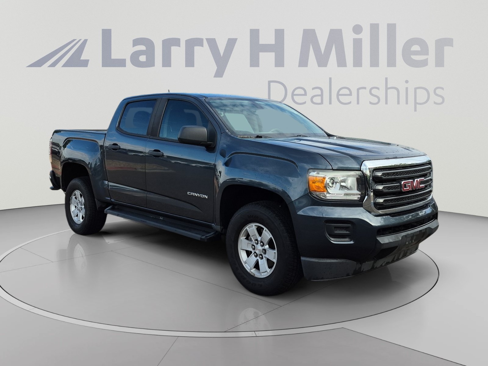 Used 2020 GMC Canyon 2WD Crew Cab w/ Convenience Package image 7