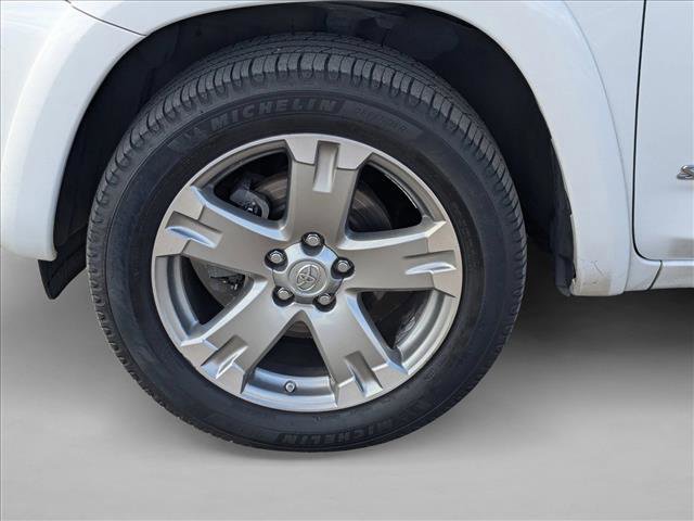 Used 2010 Toyota RAV4 Sport image 21