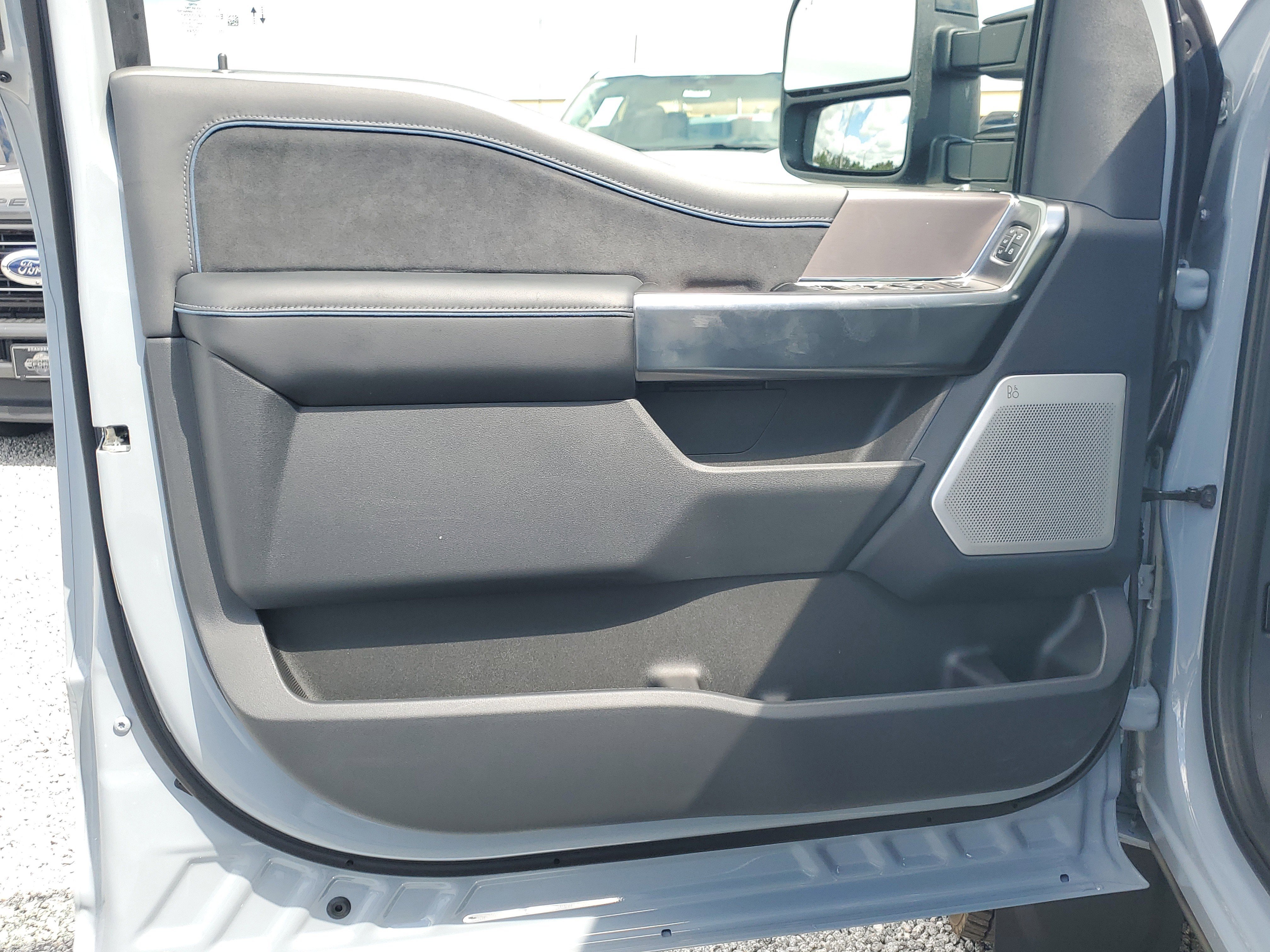 New 2026 Ford F450 Platinum image 15