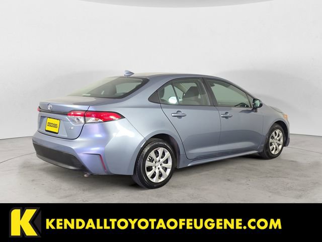 Used 2023 Toyota Corolla LE FWD image 5