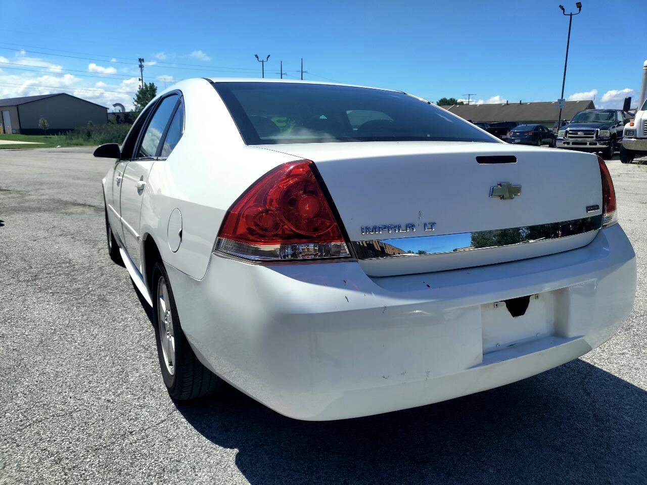 Used 2011 Chevrolet Impala LT image 7