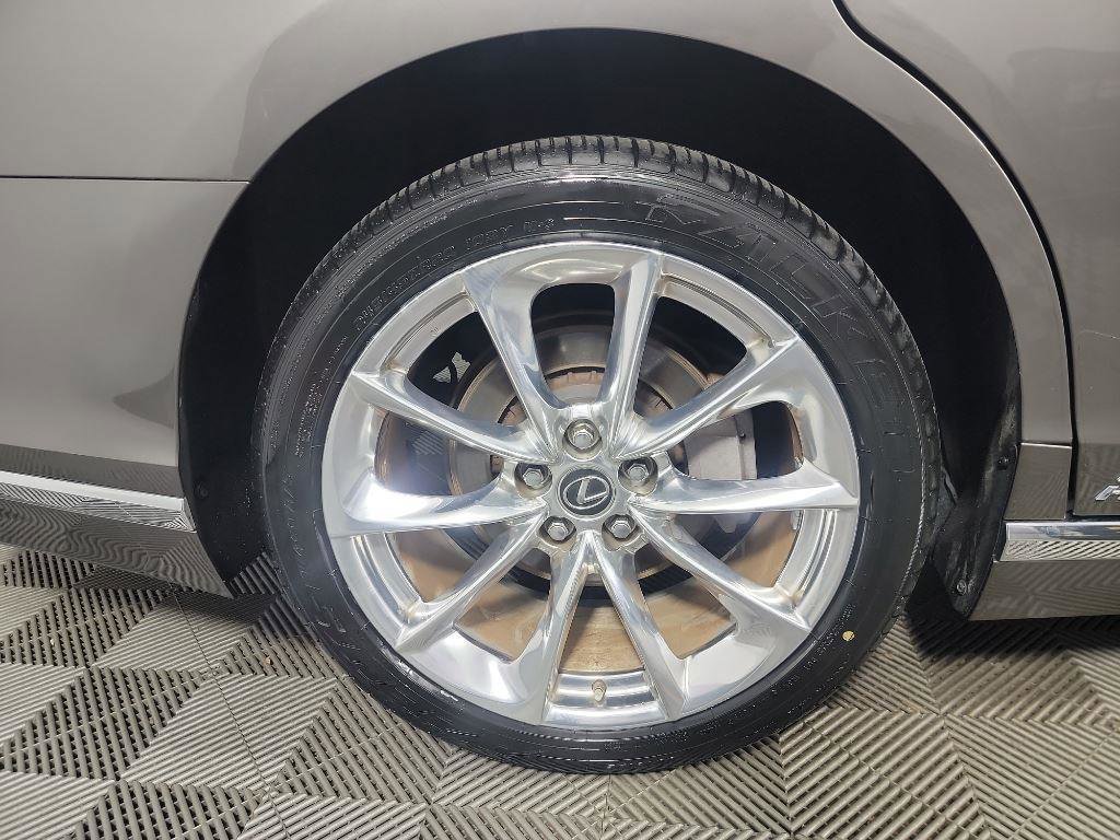 Used 2019 Lexus LS 500h AWD image 3