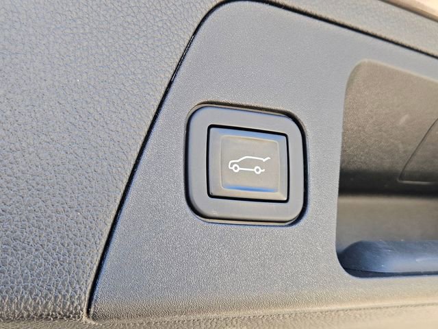 Used 2019 Buick Envision Essence image 27