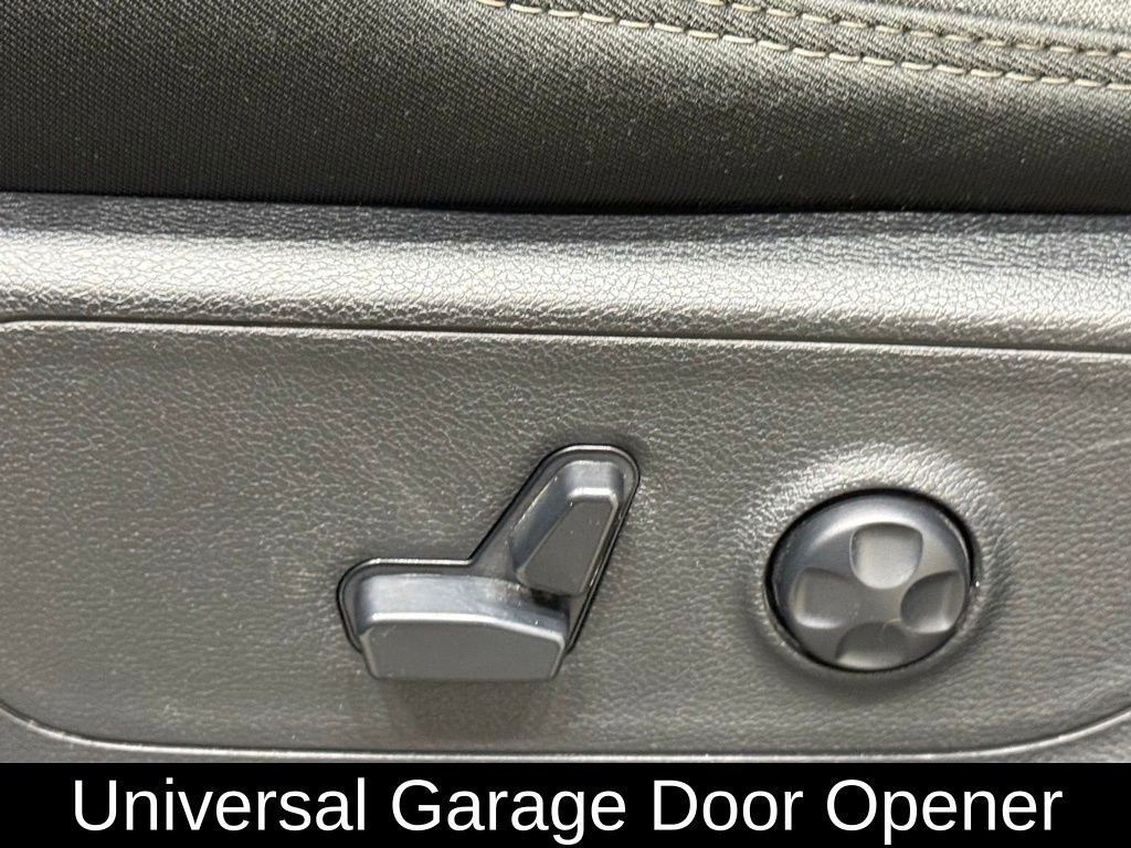 Used 2019 RAM 1500 Big Horn image 22