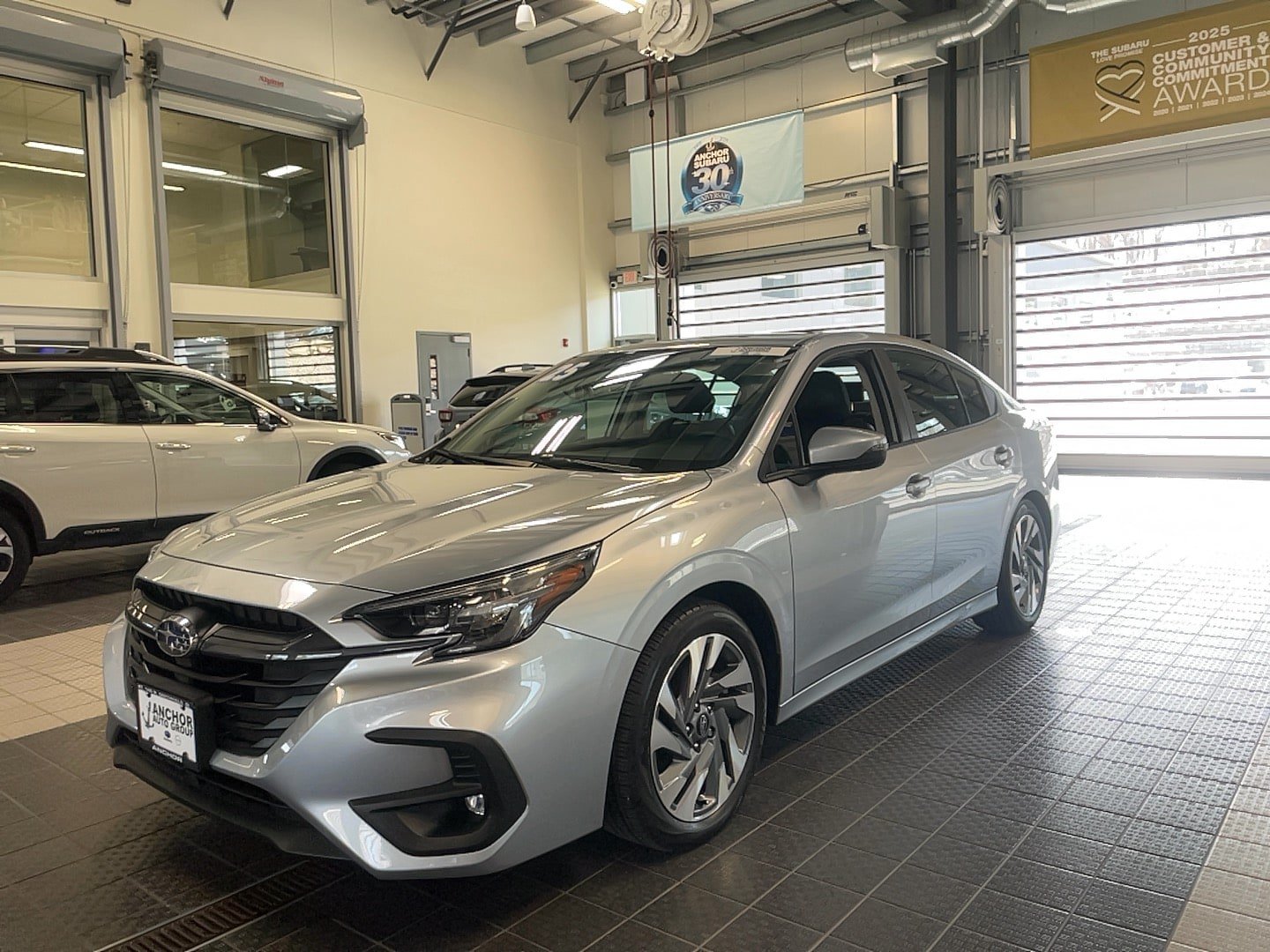 Used 2025 Subaru Legacy Limited AWD/4WD image 3