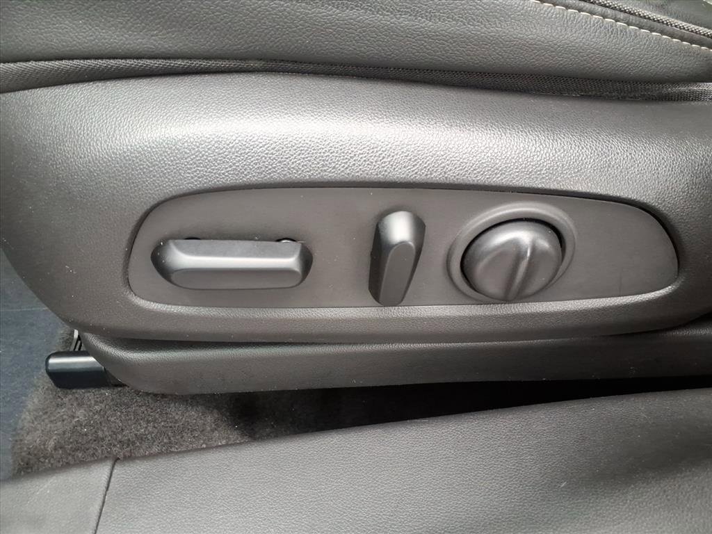 Used 2021 Chevrolet TrailBlazer ACTIV w/ Sun and Liftgate Package image 12