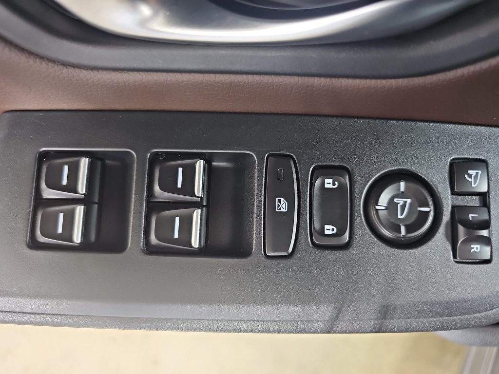 Used 2023 Honda Pilot Elite image 35