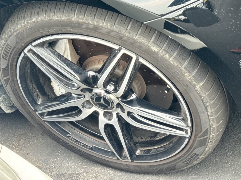 Used 2020 Mercedes-Benz E 450 4MATIC Sedan image 9
