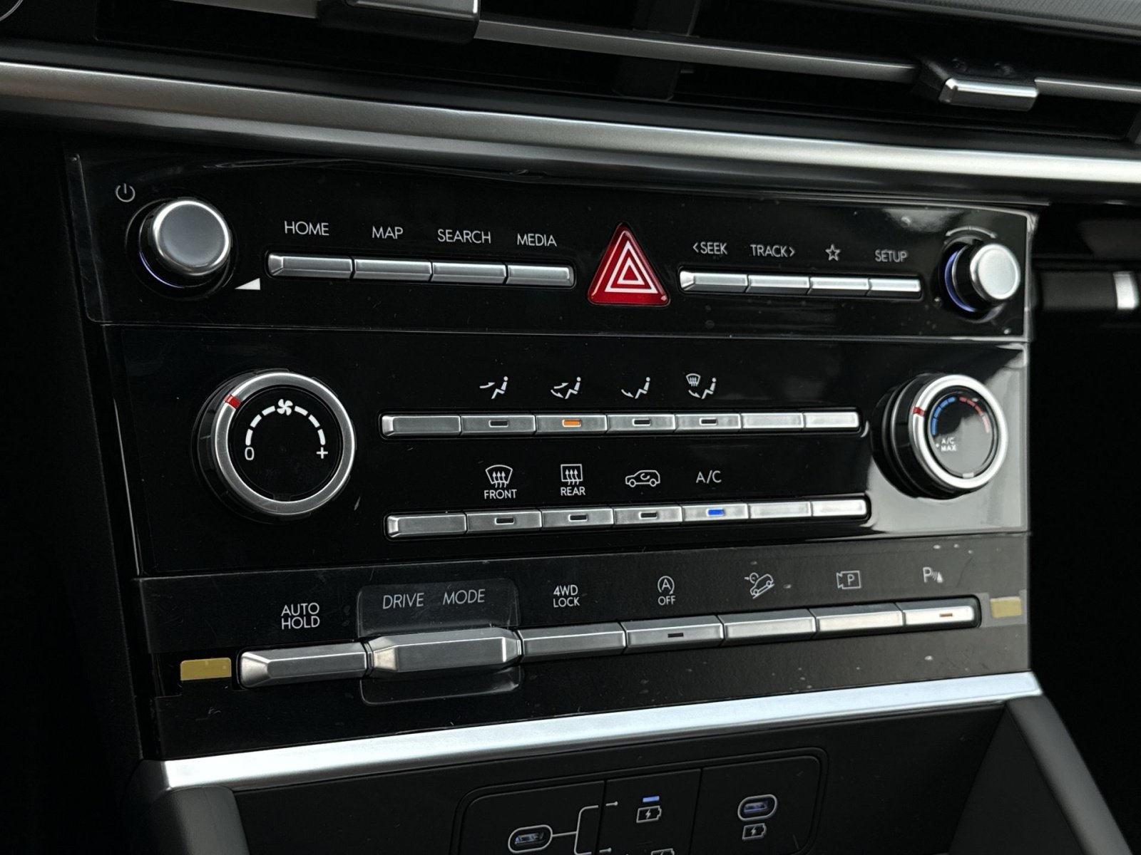 New 2027 Hyundai Santa Fe SE AWD/4WD image 21