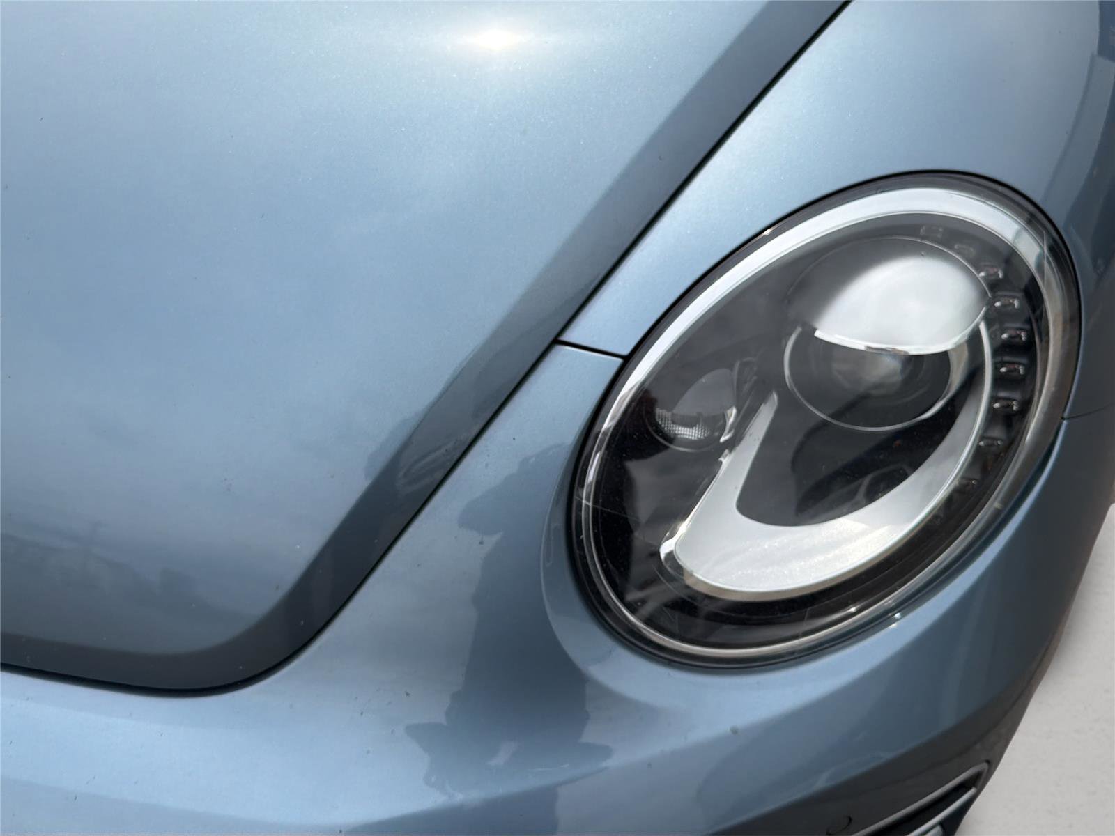 Used 2019 Volkswagen Beetle 2.0T Final Edition SEL FWD image 32