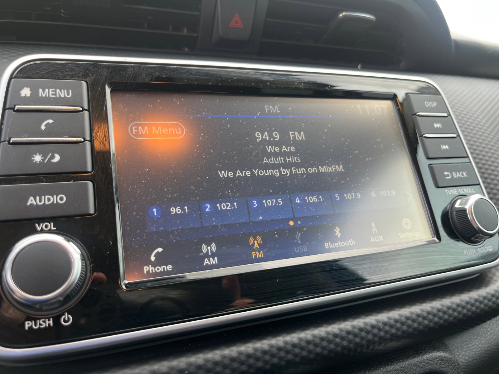 Used 2025 Nissan Kicks Play S image 27