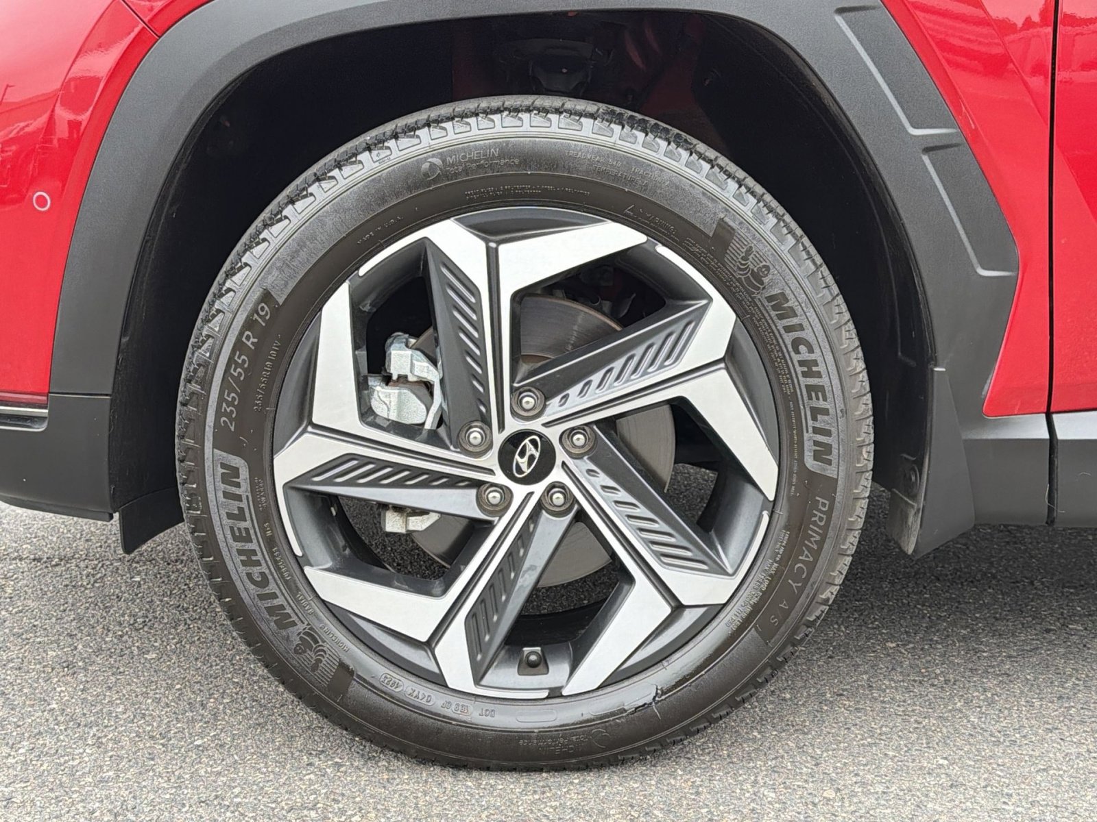 Certified 2023 Hyundai Tucson Limited AWD/4WD image 12