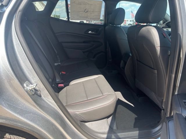 New 2026 Chevrolet Trax RS w/ Sunroof Package FWD image 14