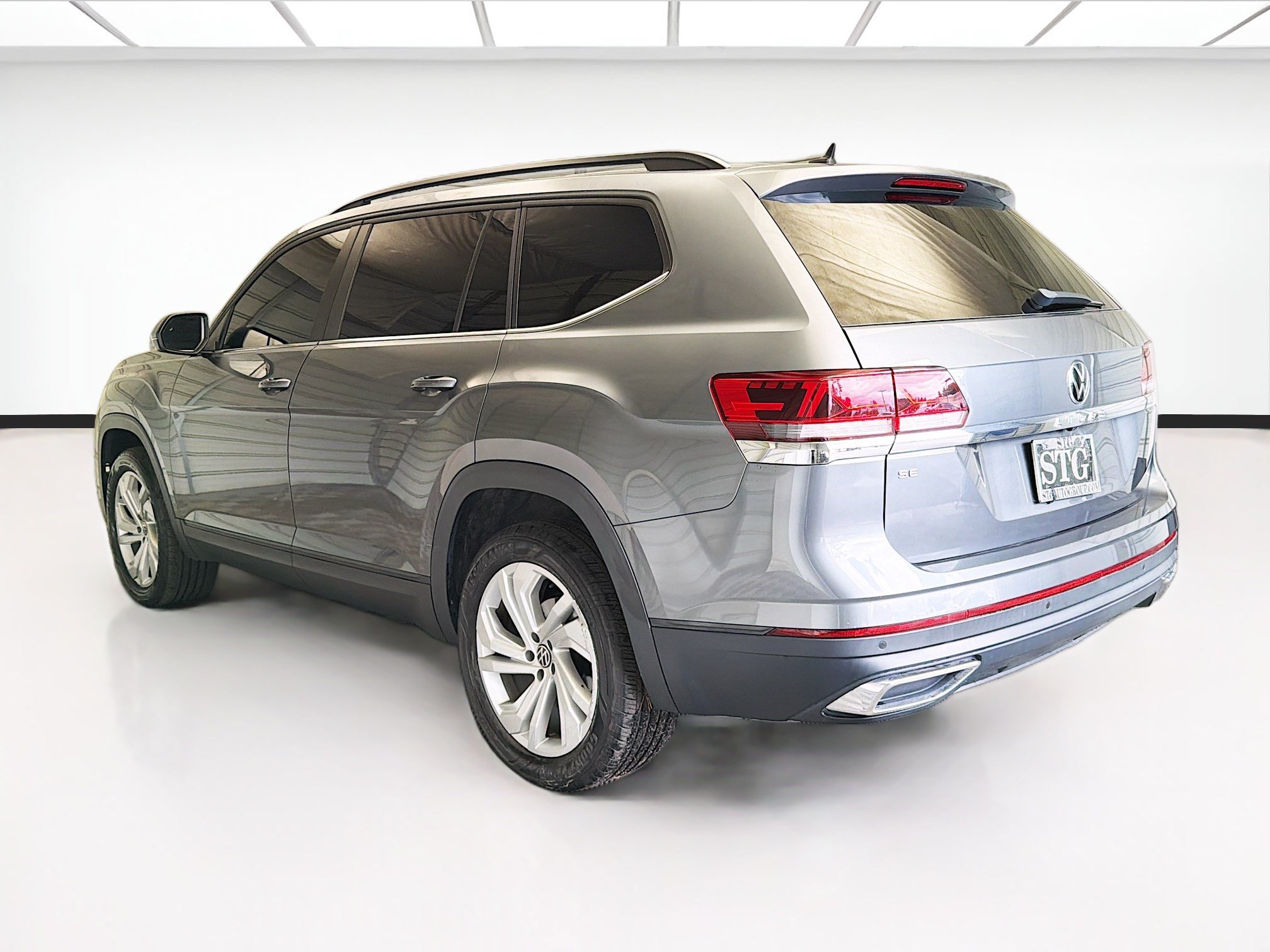 Used 2023 Volkswagen Atlas SE FWD image 6