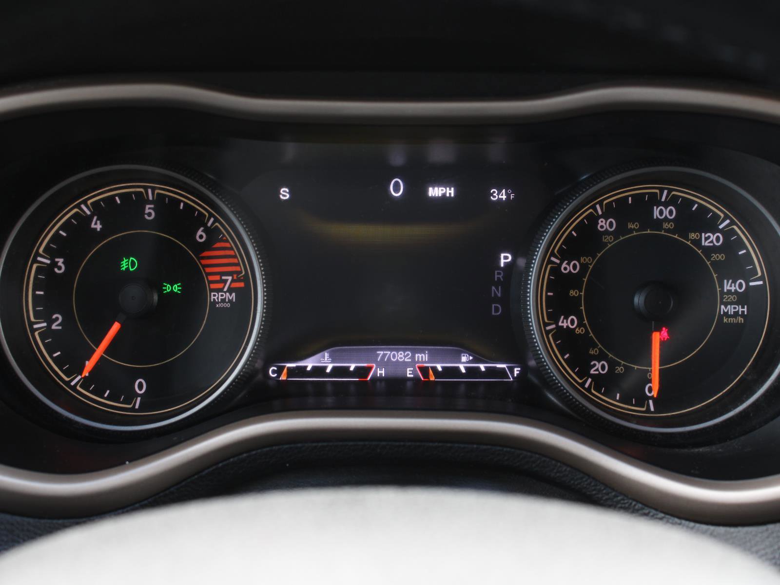Used 2018 Jeep Cherokee Limited image 12