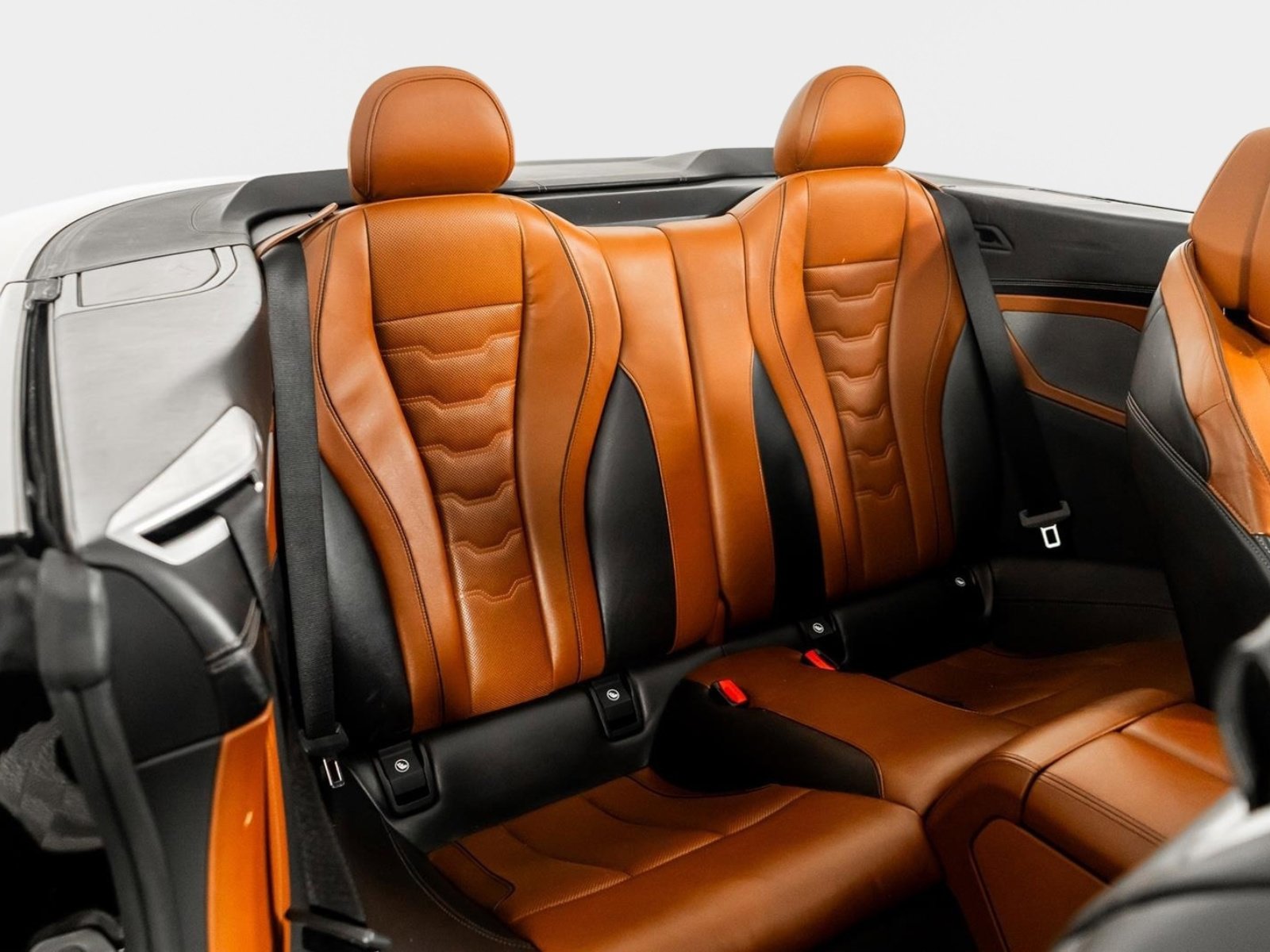 Used 2020 BMW 840i xDrive 840i xDrive Convertible w/ M Sport Package image 30