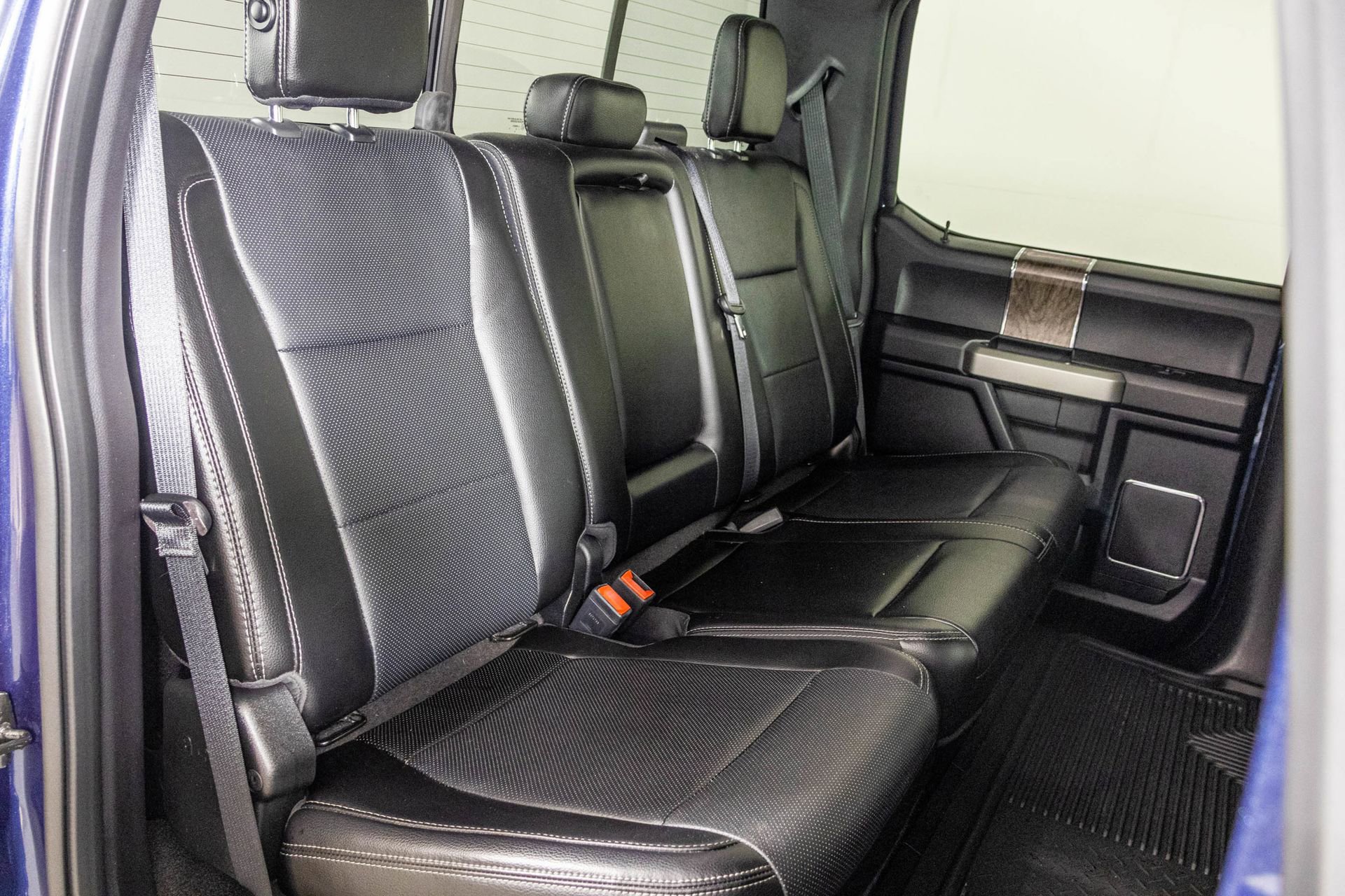 Used 2018 Ford F250 Lariat w/ Chrome Package image 41