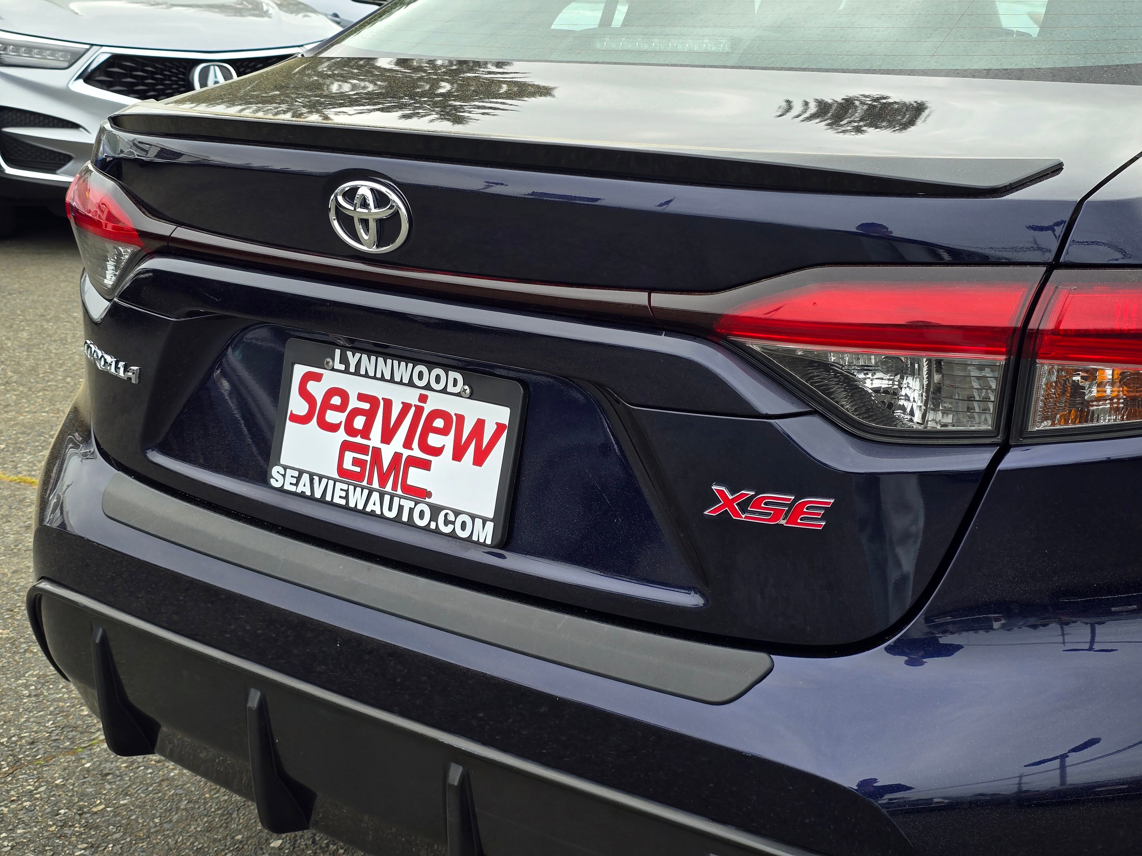 Used 2024 Toyota Corolla XSE FWD image 13