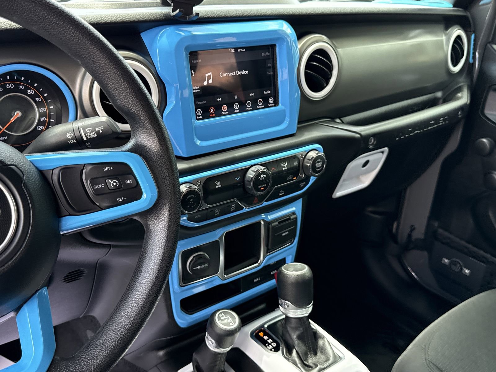 Used 2022 Jeep Wrangler Sport AWD/4WD image 15