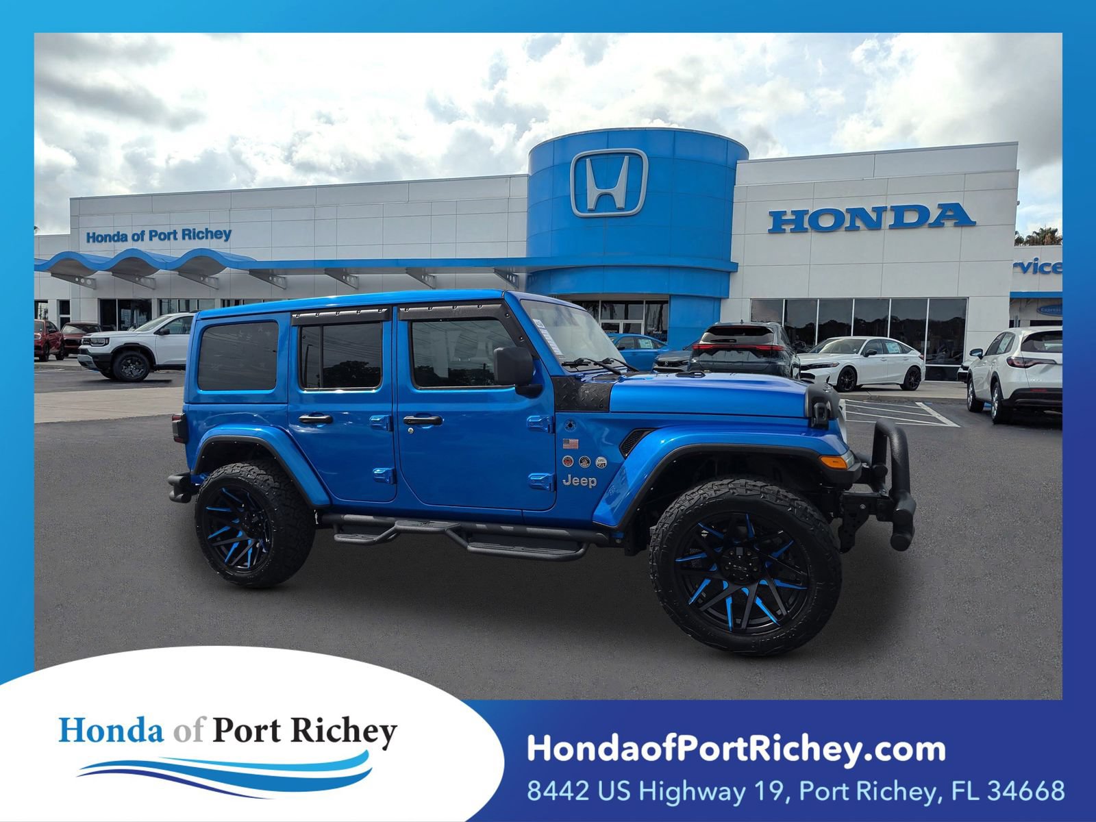 Used 2024 Jeep Wrangler Unlimited Sahara w/ Technology Group AWD/4WD video 1