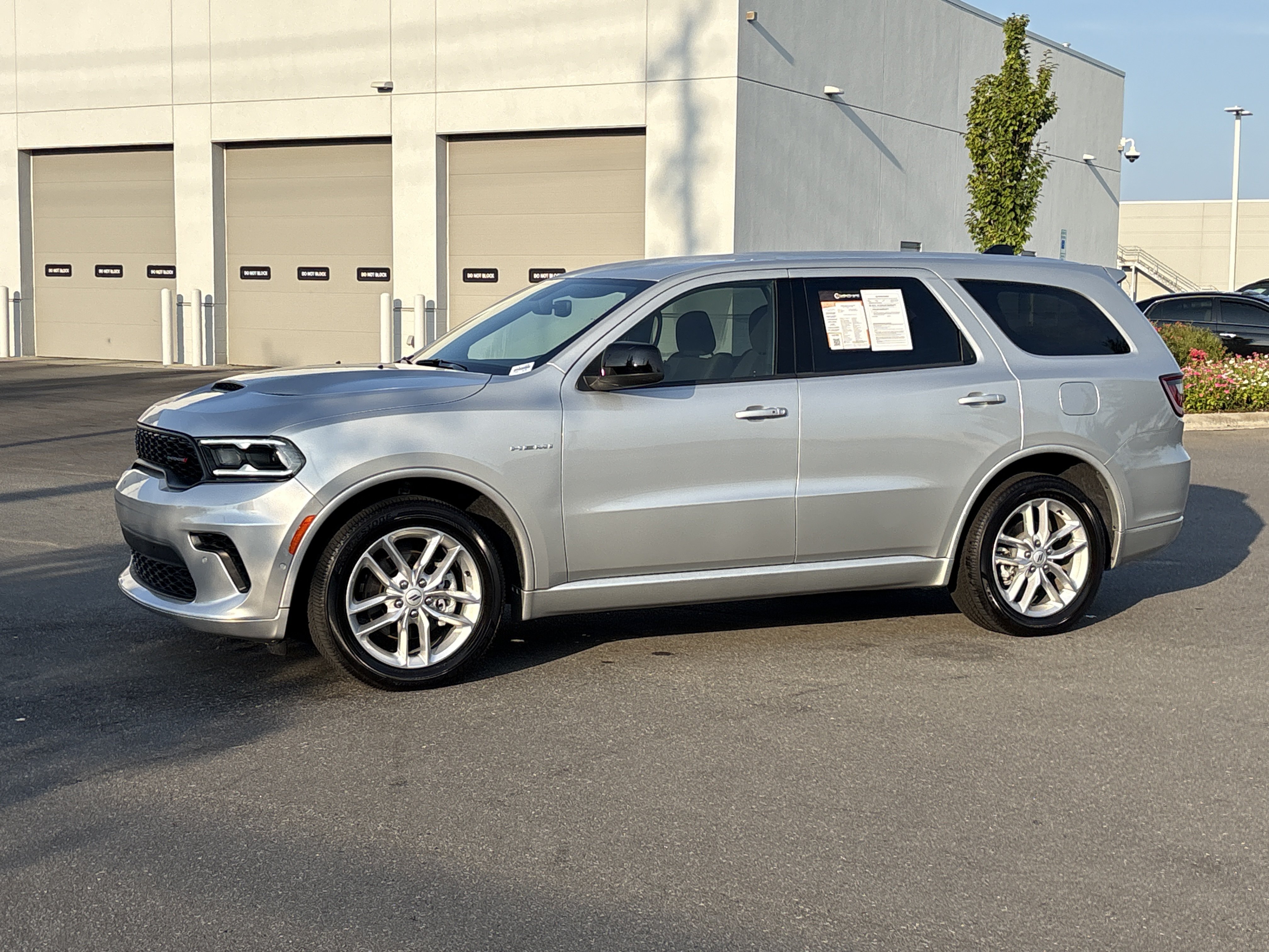 Used 2025 Dodge Durango R/T AWD/4WD image 5