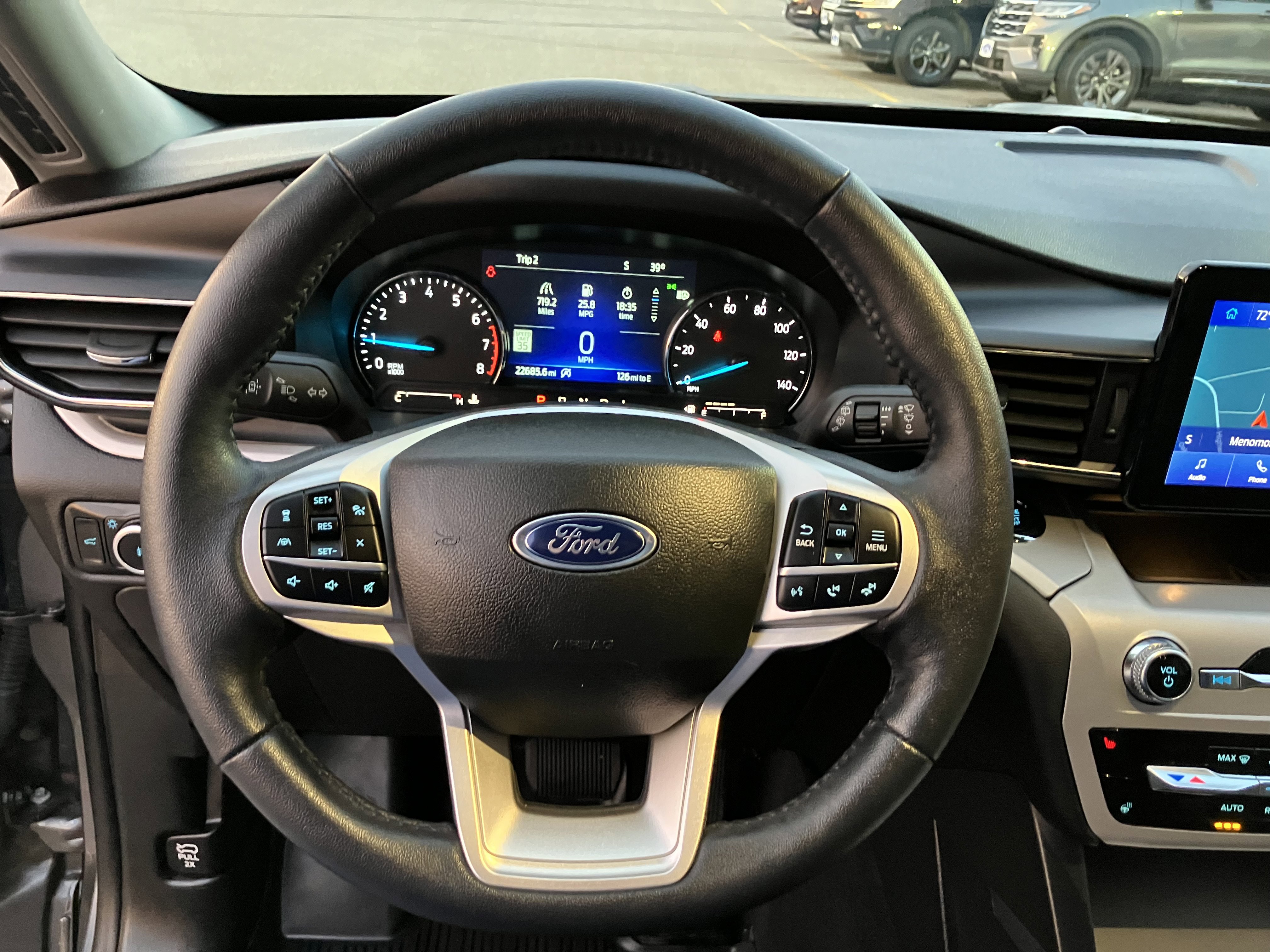Used 2023 Ford Explorer XLT w/ Equipment Group 202A AWD/4WD image 10