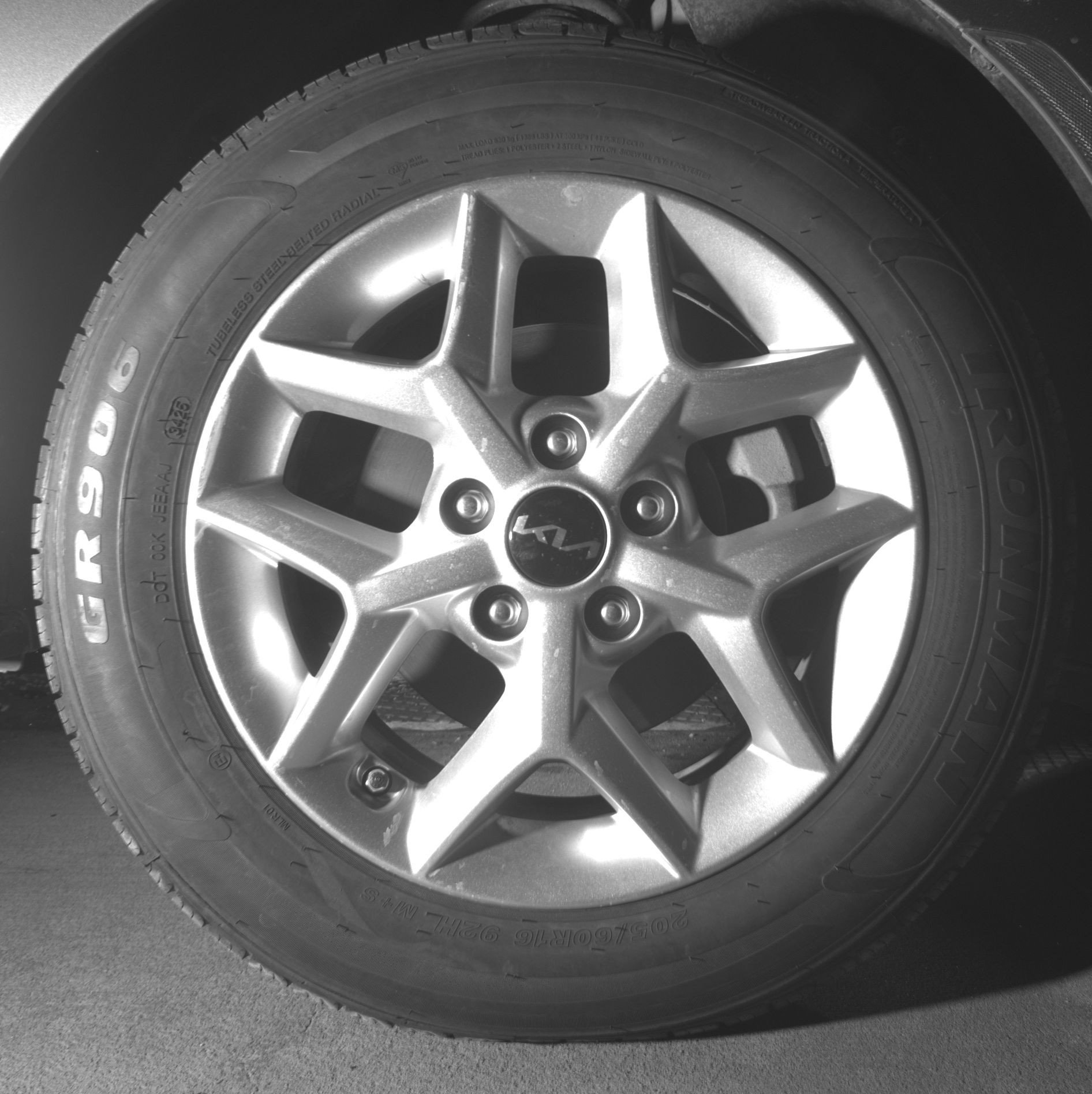 Used 2025 Kia Soul LX w/ LX Technology Package FWD image 13