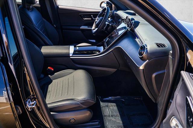 Used 2023 Mercedes-Benz GLC 300 4MATIC image 27