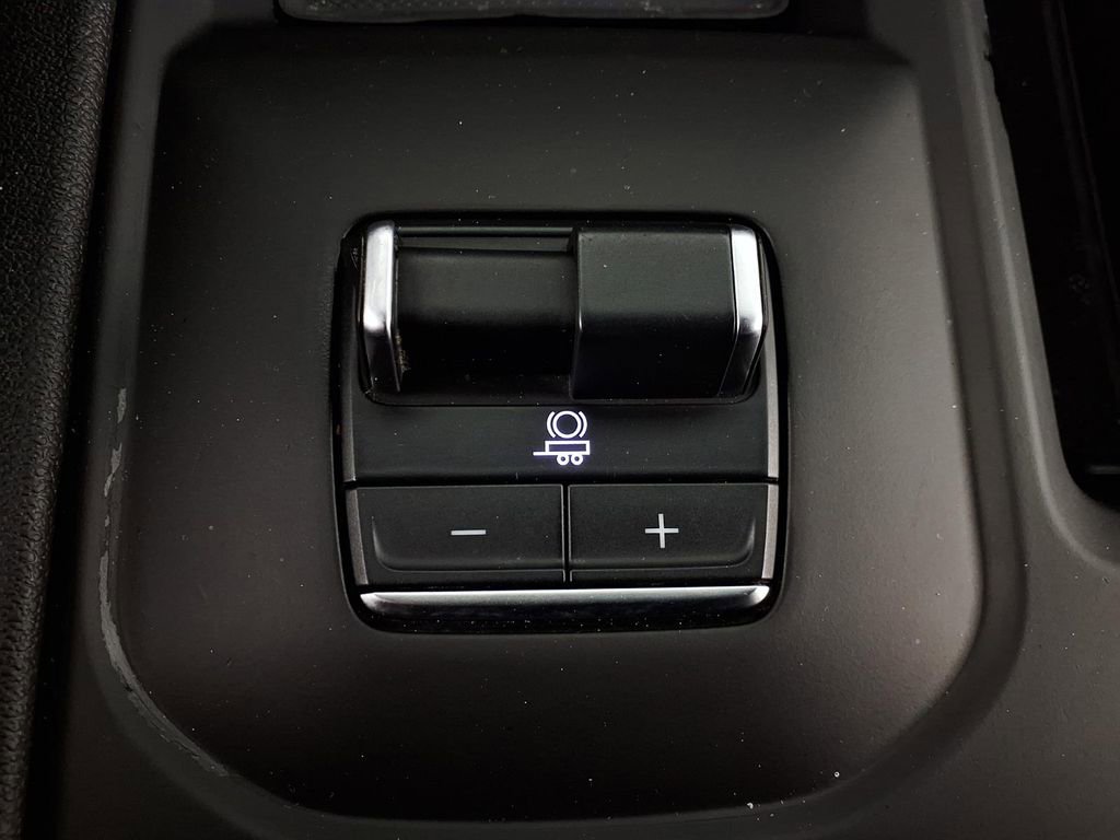 Used 2024 GMC Sierra 2500 AT4 w/ AT4 Premium Plus Package image 22