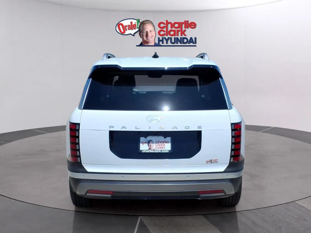 New 2026 Hyundai Palisade SEL FWD image 4