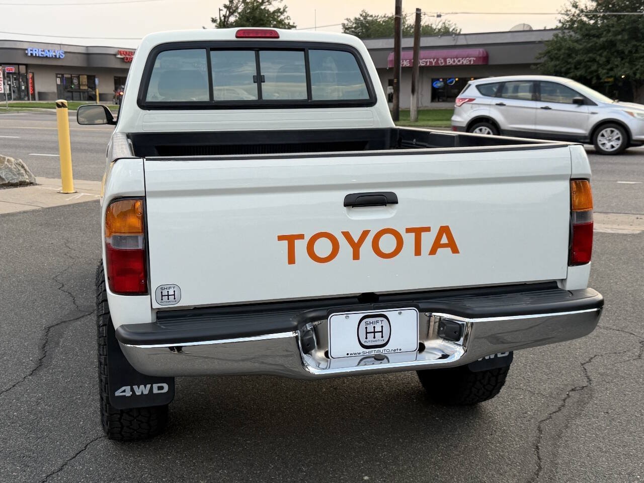Used 1997 Toyota Tacoma 4x4 Xtracab V6 w/ LX Pkg image 17