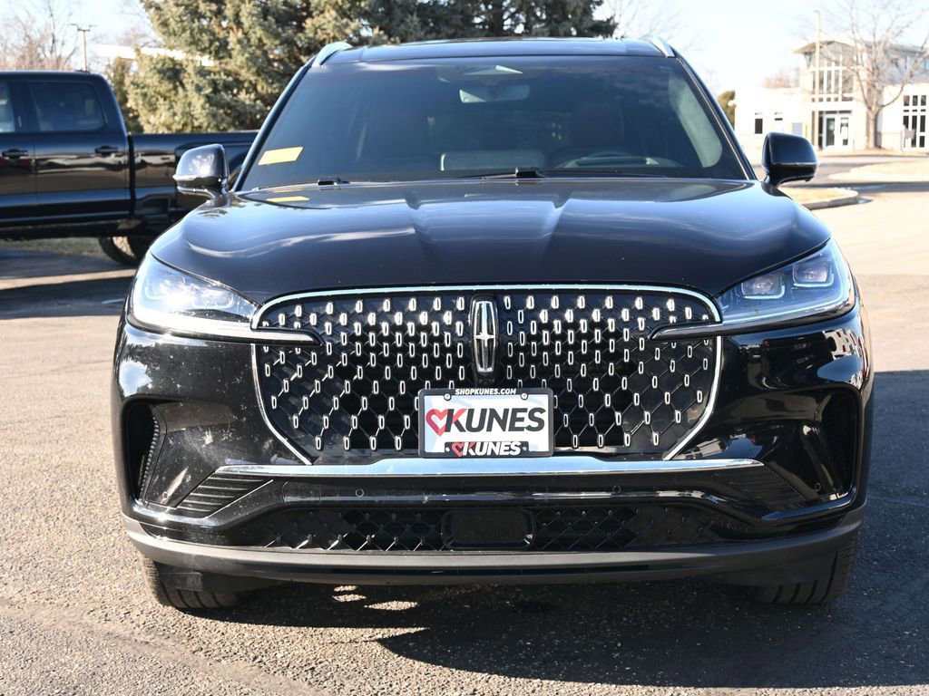 Used 2025 Lincoln Aviator Reserve w/ Illumination Package AWD/4WD image 12