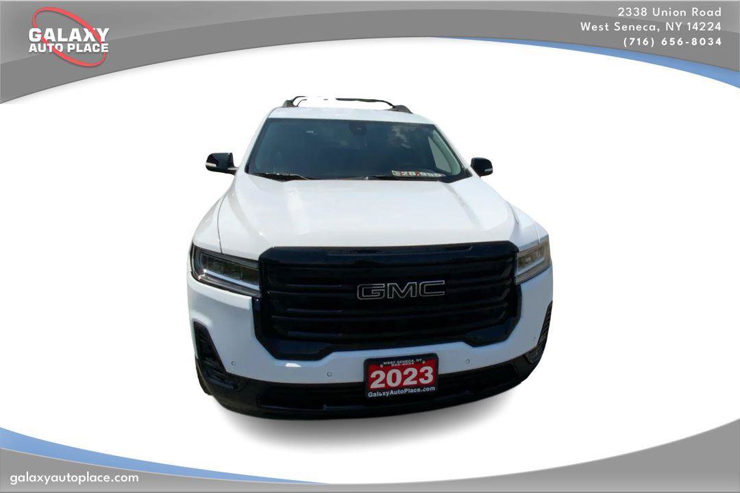 Used 2023 GMC Acadia SLE w/ Driver Convenience Package AWD/4WD image 3