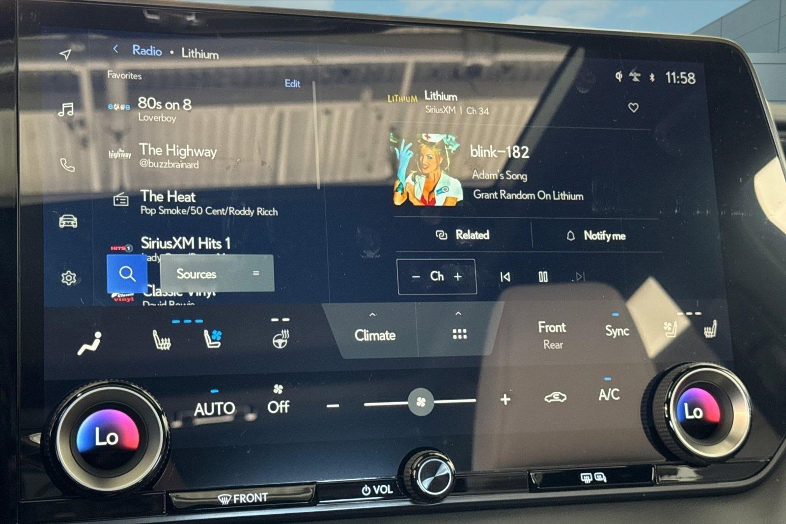 New 2026 Lexus RX 350h AWD/4WD image 23