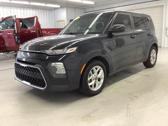 Used 2020 Kia Soul S FWD image 3